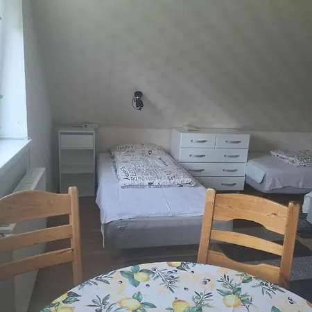 Kullerkupu Hostel Guest house Kuressaare