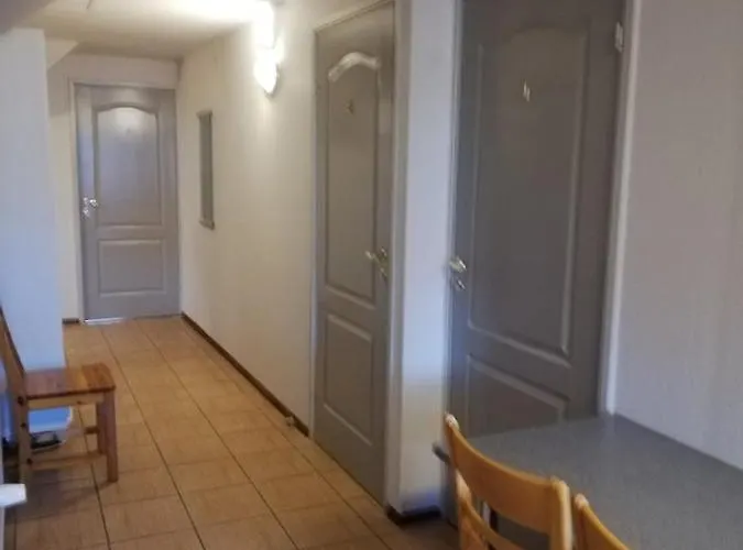 Kullerkupu Hostel Kuressaare