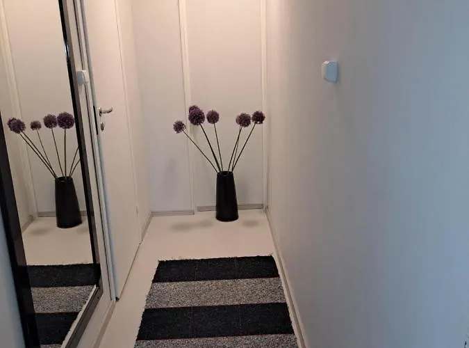 Kullerkupu Hostel Kuressaare